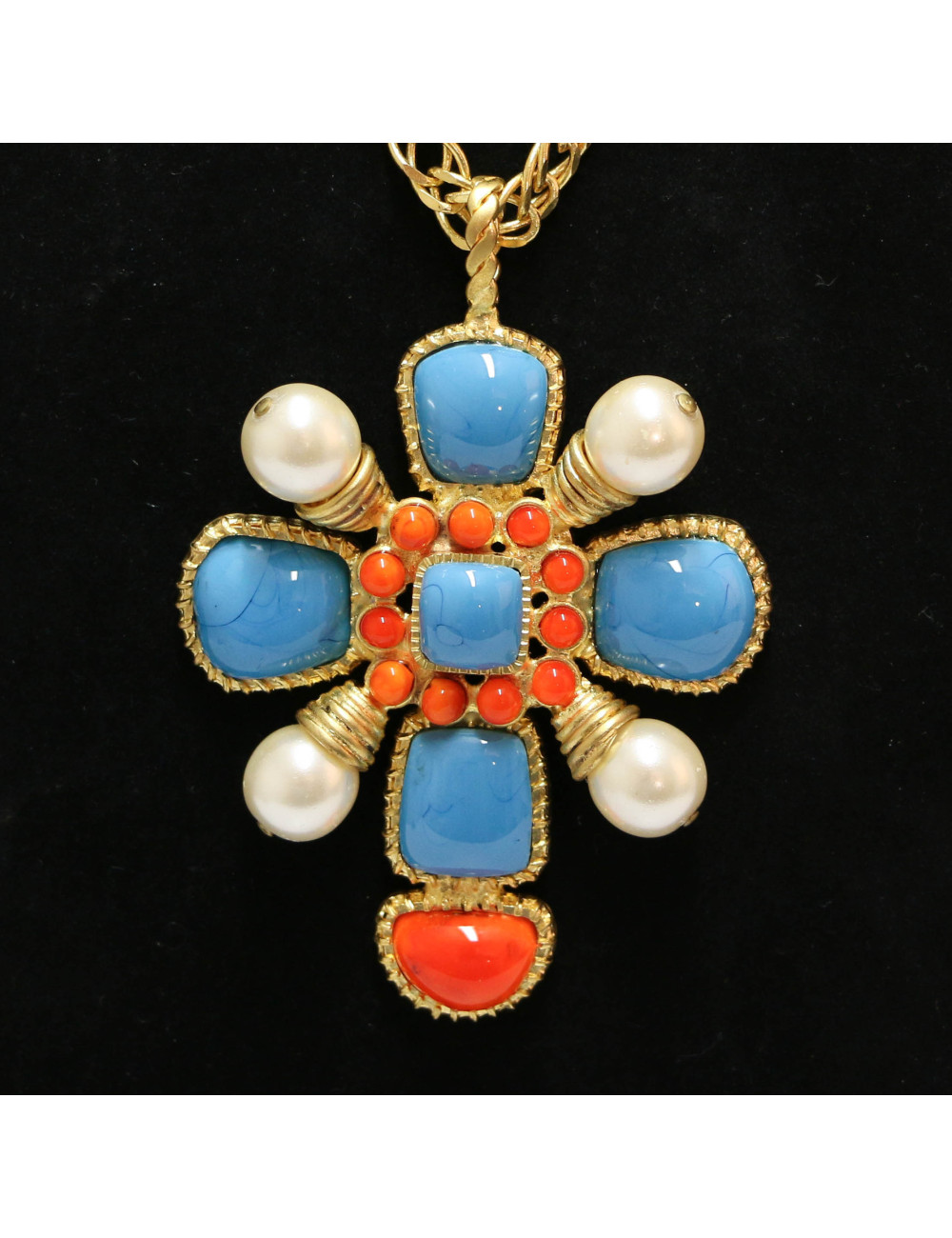 Pendentif MARGUERITE DE VALOIS turquoise