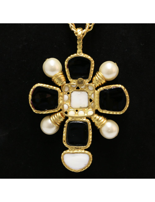 Sautoir MARGUERITE DE VALOIS croix noir blanc