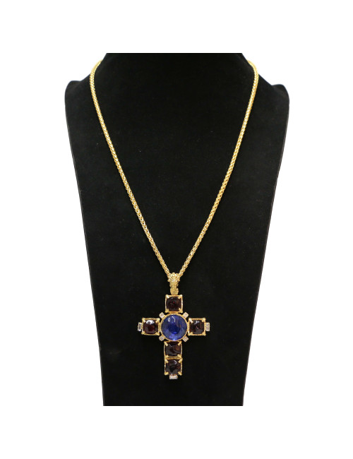 Marguerite de Valois pendentif croix en pâte de verre colorée