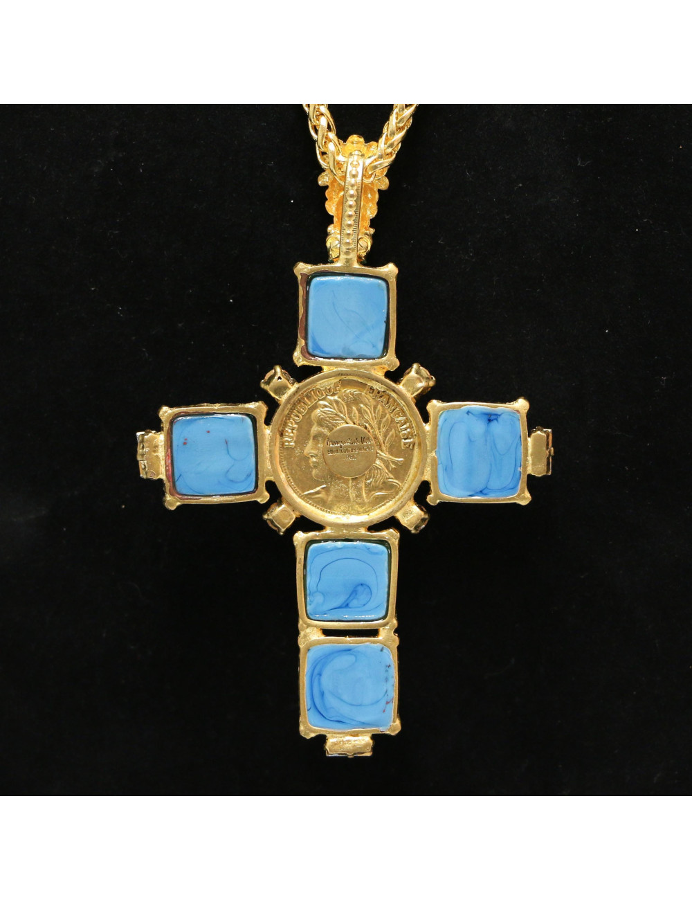 Turquoise croix MARGUERITE DE VALOIS Pâte de verre