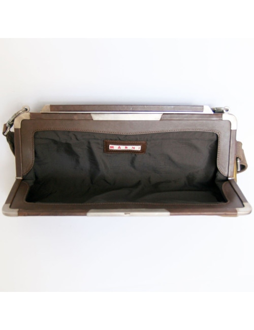 Pochette MARNI en satin doré foncé