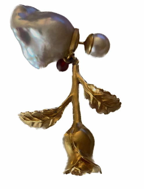 Clou DIOR perle de culture tige rose métal doré