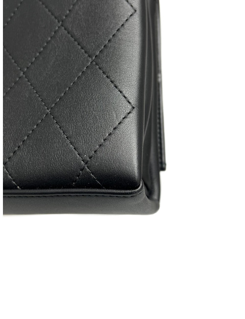 Sac CHANEL à rabat cuir noir