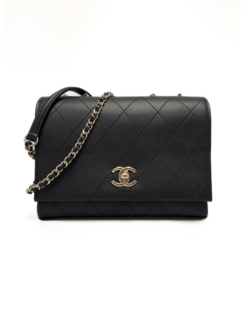 Sac CHANEL cuir à rabat noir