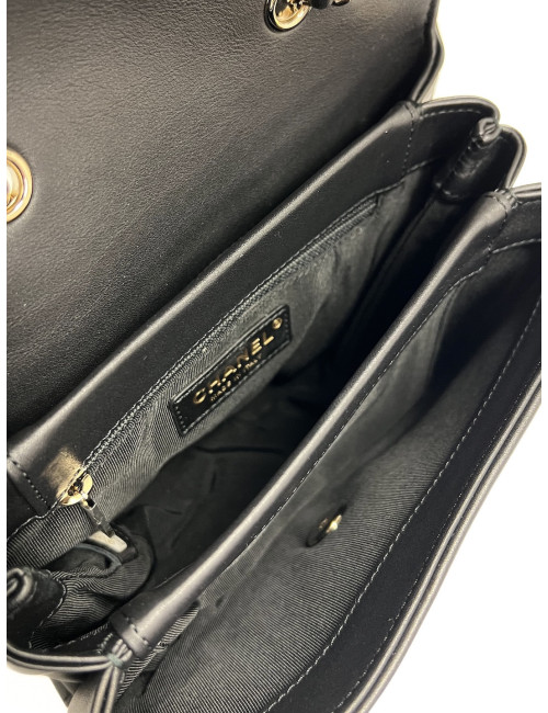 Sac CHANEL cuir à rabat noir