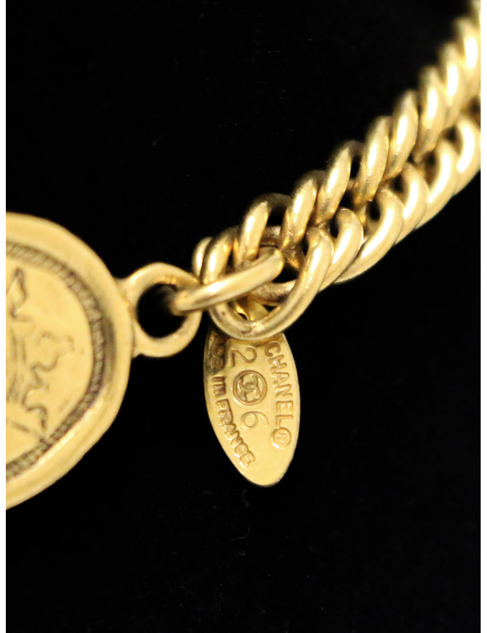 Multi rangs sautoir CHANEL c