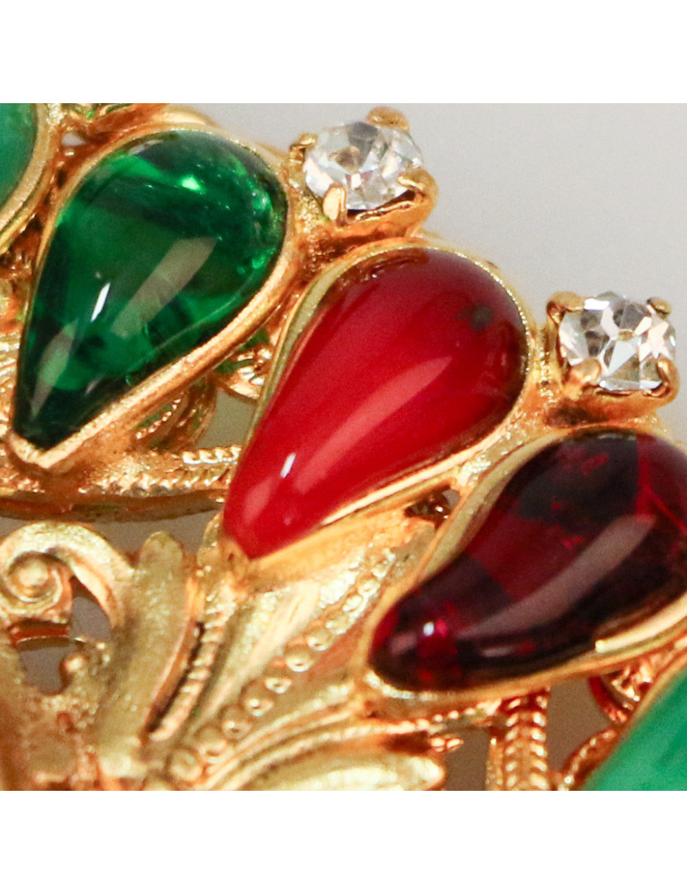 Broche "Lion déchainé" MARGUERITE DE VALOIS  en métal doré à l'or fin