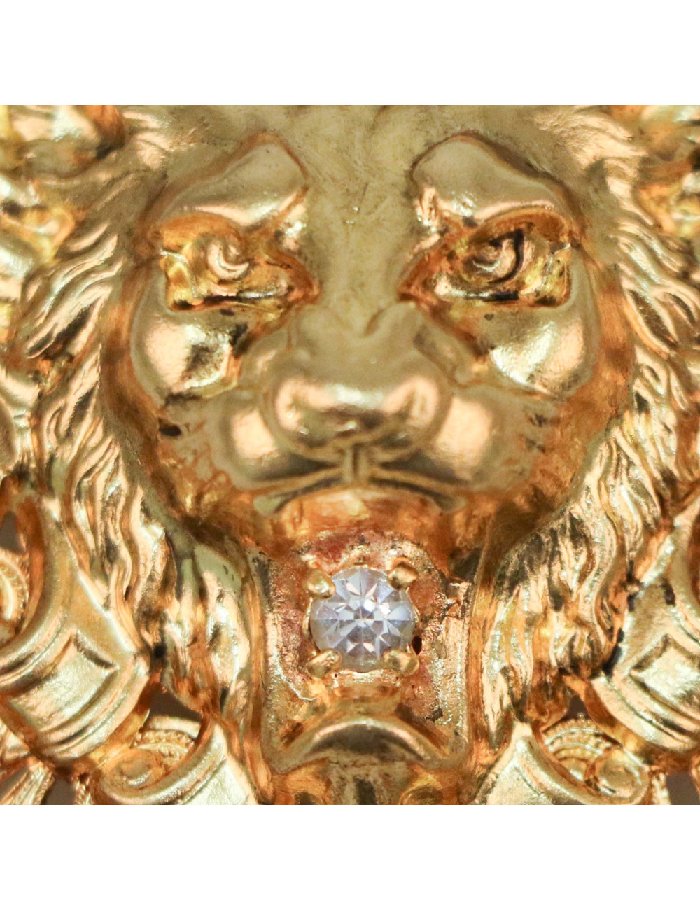 Broche MARGUERITE DE VALOIS "Le roi Lion"