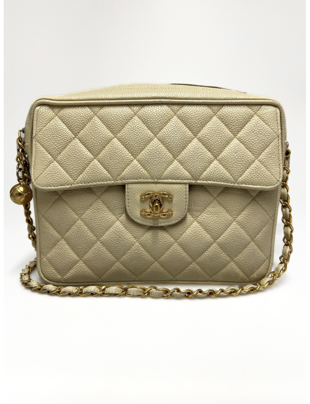 Sac caméra caviar beige Chanel : livraison gratuite en Europe