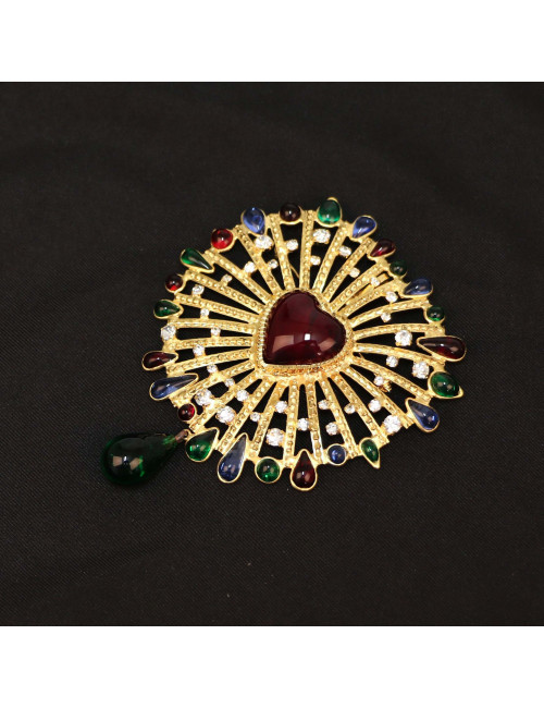 Broche coeur flamboyant Marguerite de Valois entièrement faite main.