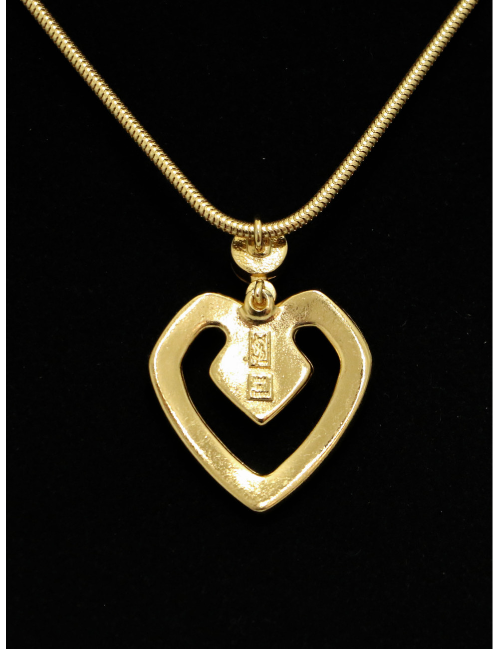 Collier YVES SAINT LAURENT vintage pendentif coeur doré