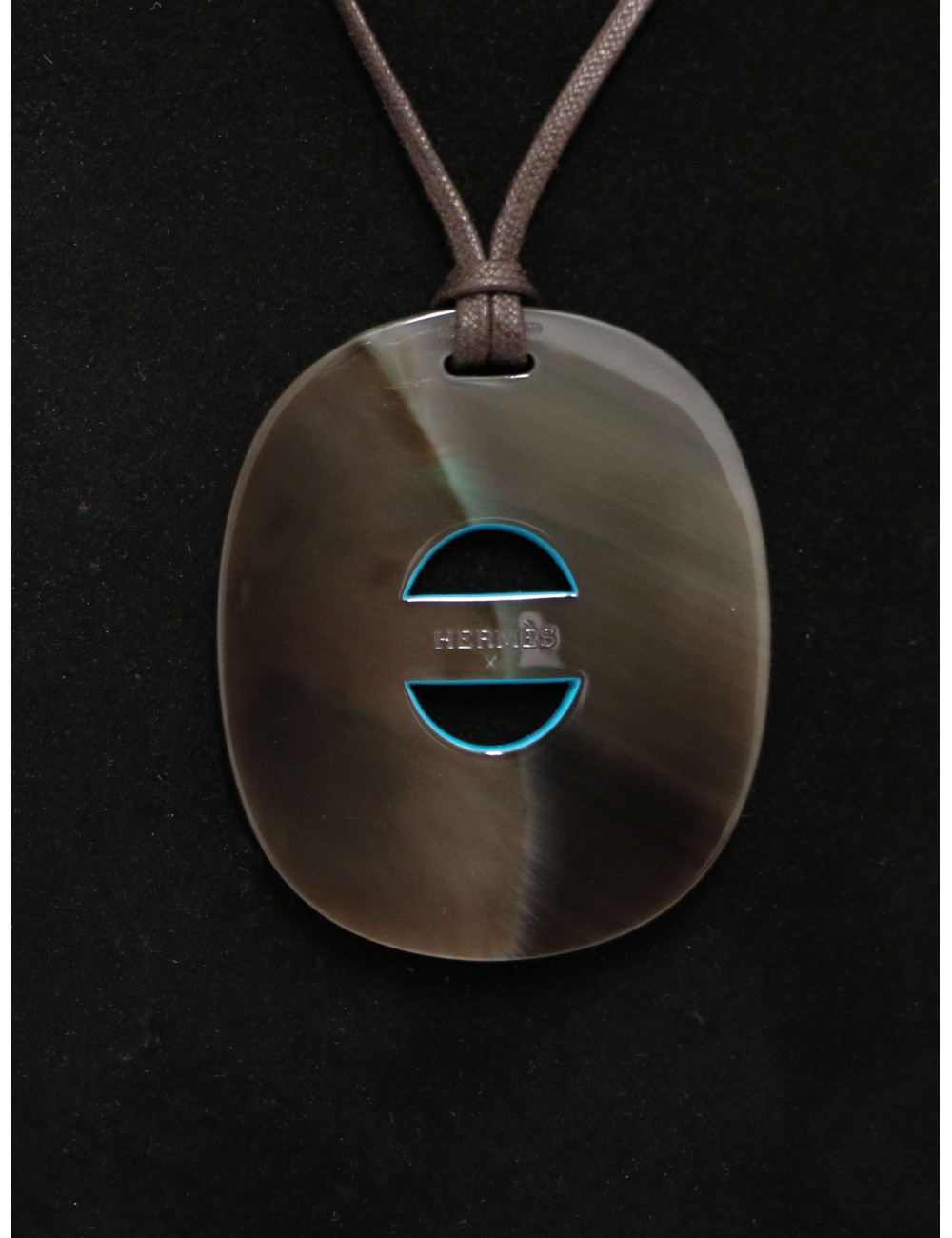 Pendentif Fidelio Virage HERMES corne de buffle laquée