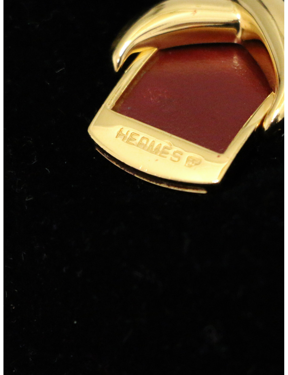 Bracelet Hermès Croisillons vintage disponible en seconde main de luxe
