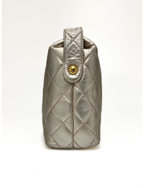 Sac doré CHANEL matelassé