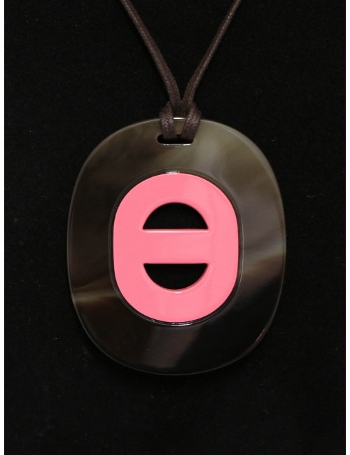 Pendentif Fidelio Virage HERMES corne de buffle laquée rose