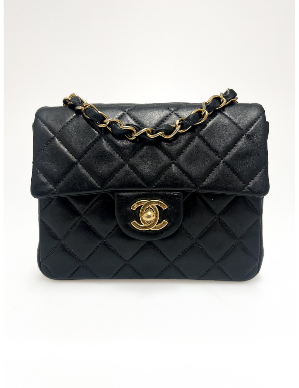 Mini timeless CHANEL noir vintage