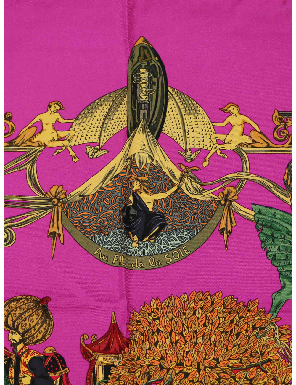 Carré HERMES Au fil de la soie violet