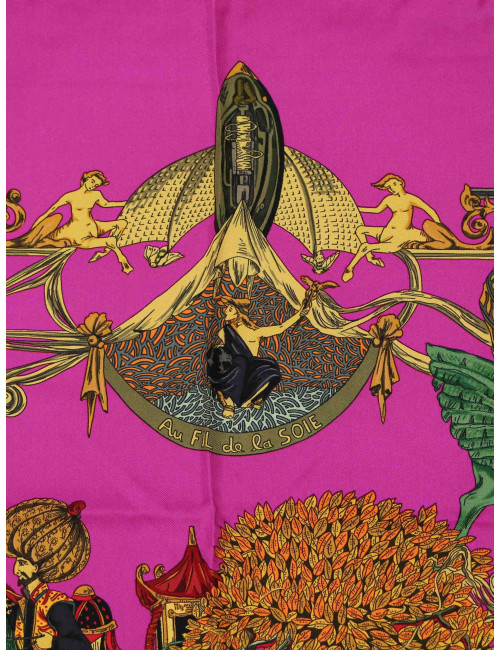 Carré HERMES Au fil de la soie violet