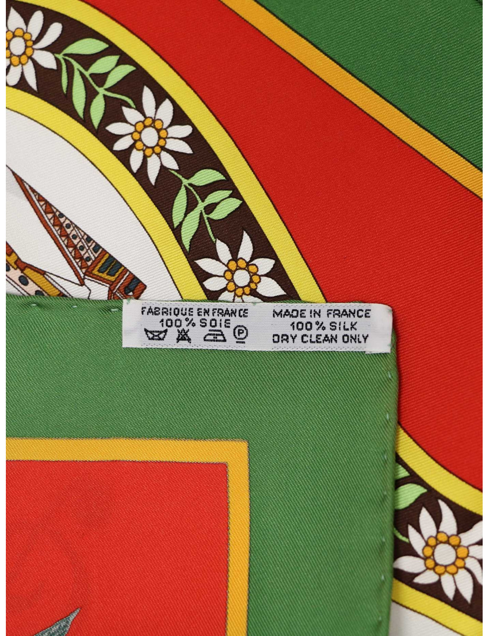 Carré HERMES In Salzburg