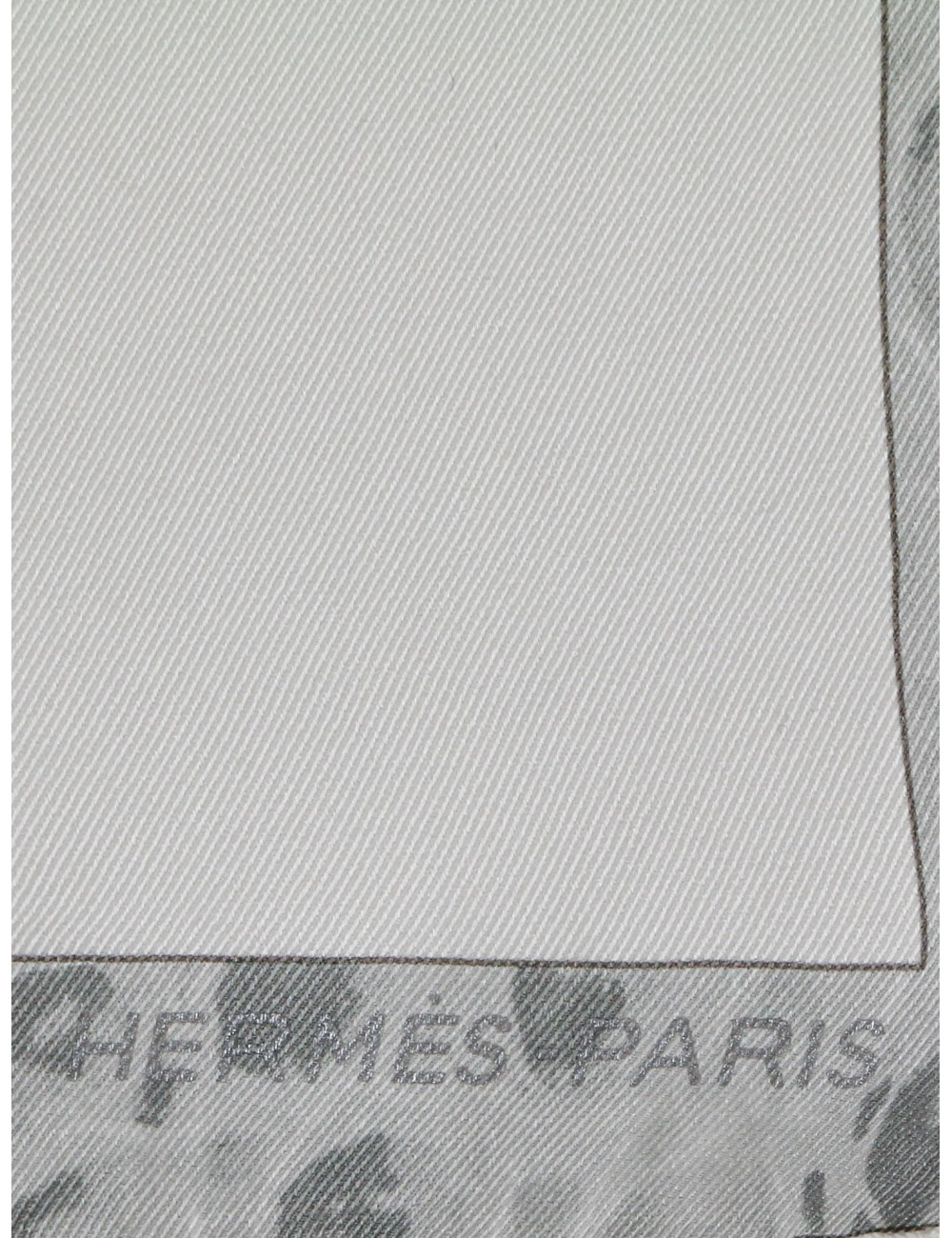 Foulard HERMES Chaines et Gourmettes soie blanche