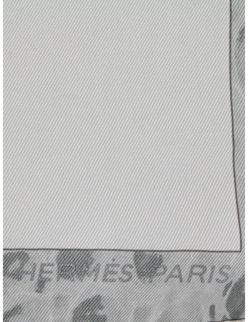 Foulard HERMES Chaines et Gourmettes soie blanche