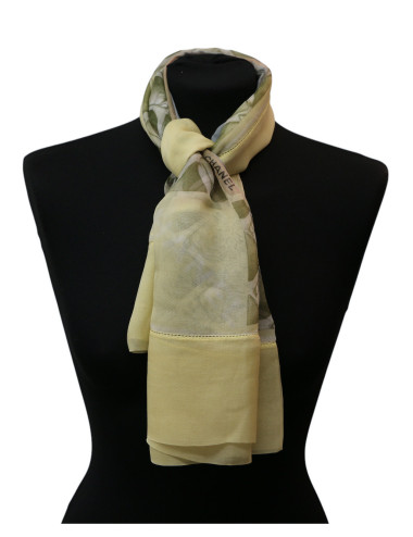 Foulard Chanel voile de soie : occasion certifiée authentique