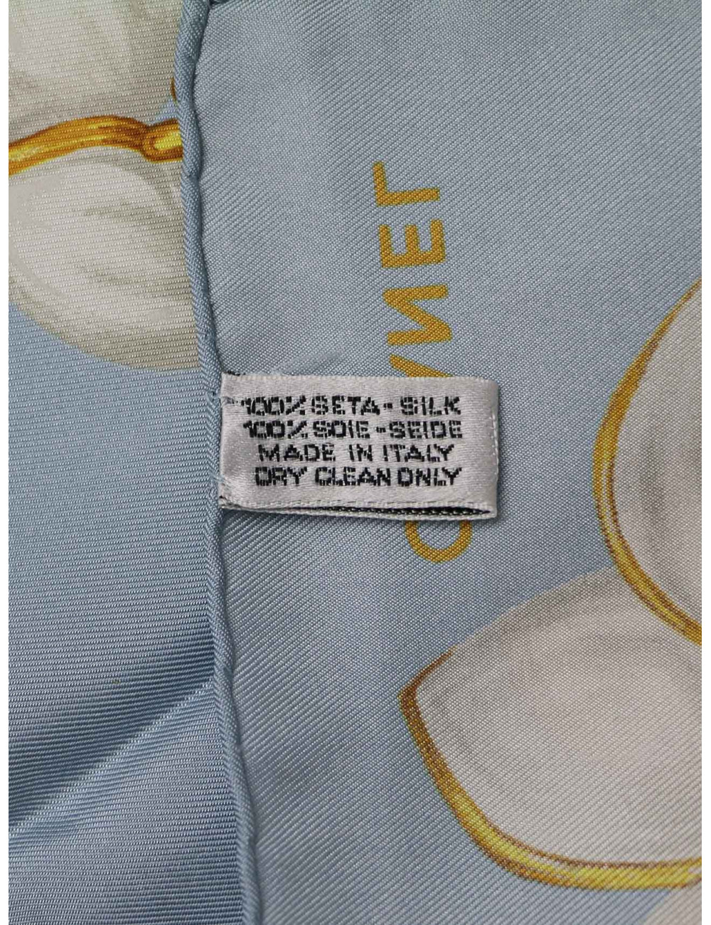 Carré Chanel Camélias blancs : occasion certifié authentique