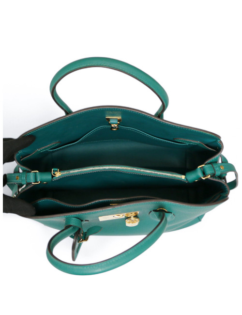 Sac Milla Louis Vuitton cuir grainé vert : certifié authentique