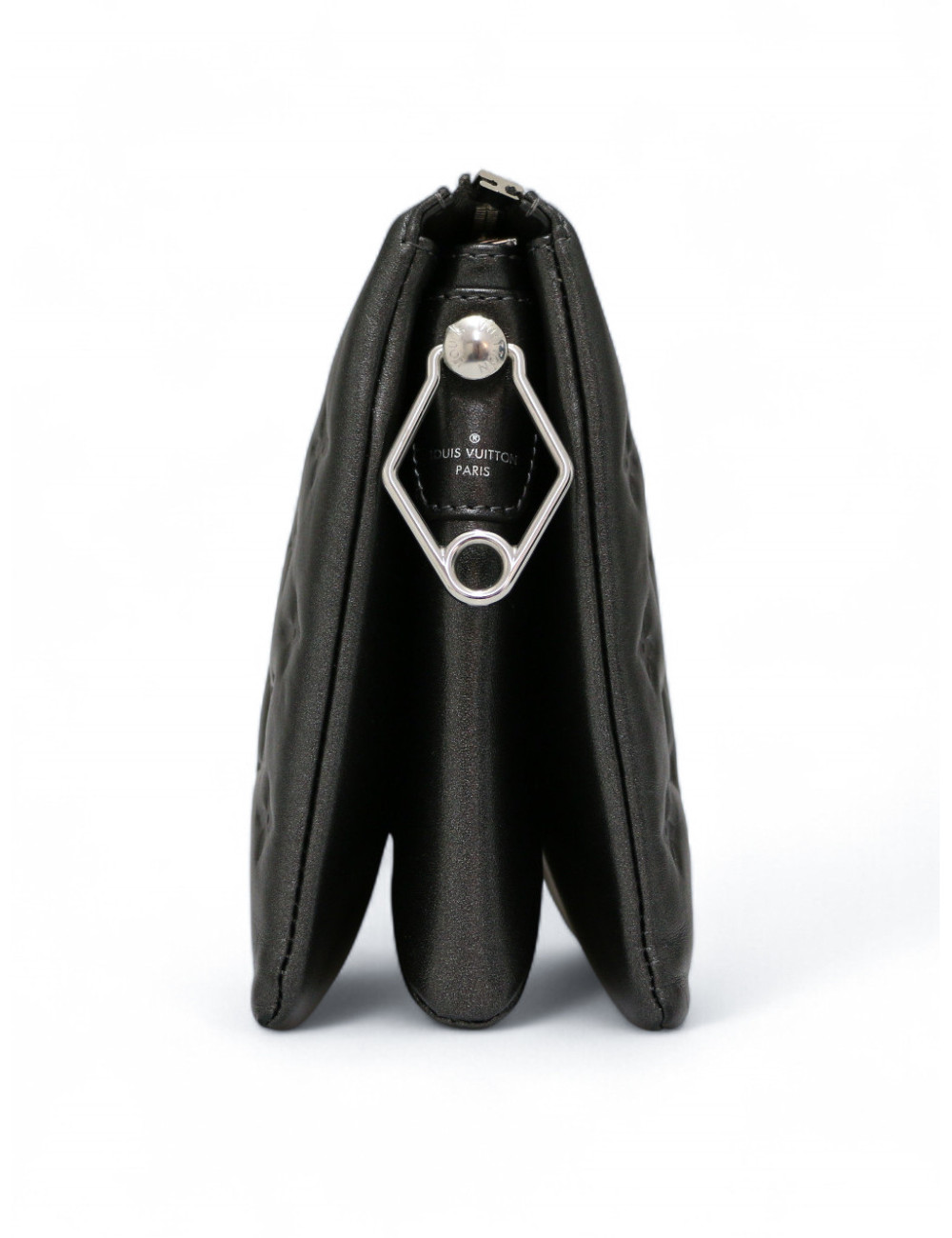 Sac Coussin Louis Vuitton cuir embossé Monogram, occasion certifiée