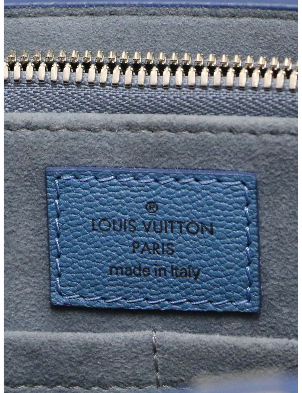 Cabas Very LOUIS VUITTON cuir plume bleu glacier