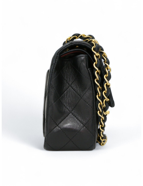 Classic small CHANEL noir