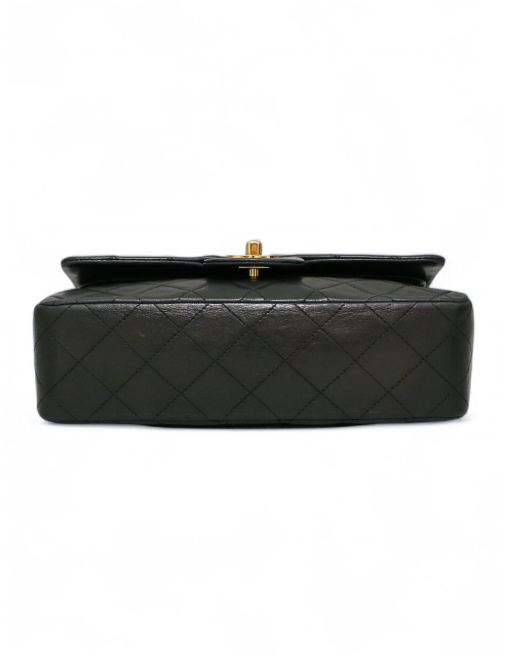 Classic small CHANEL noir