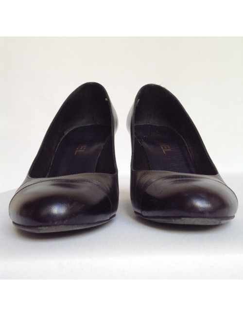 Escarpins CHANEL  T39.5 bicolores