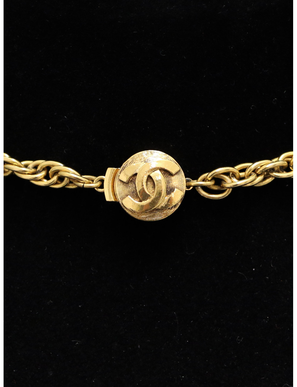 Sautoir CHANEL doré perles de culture