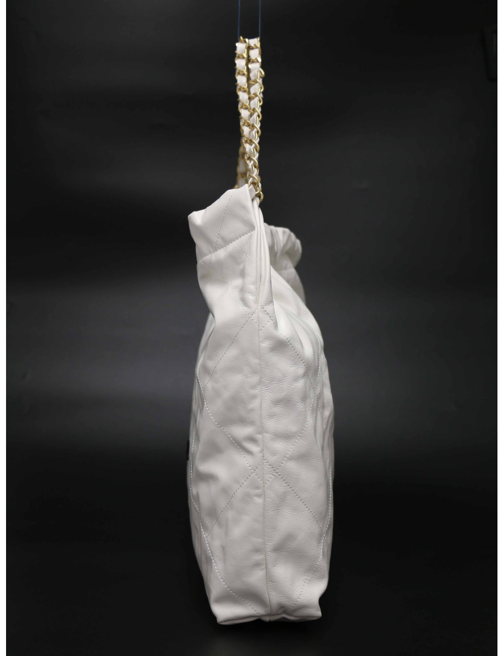 Sac 22 CHANEL cuir d'agneau