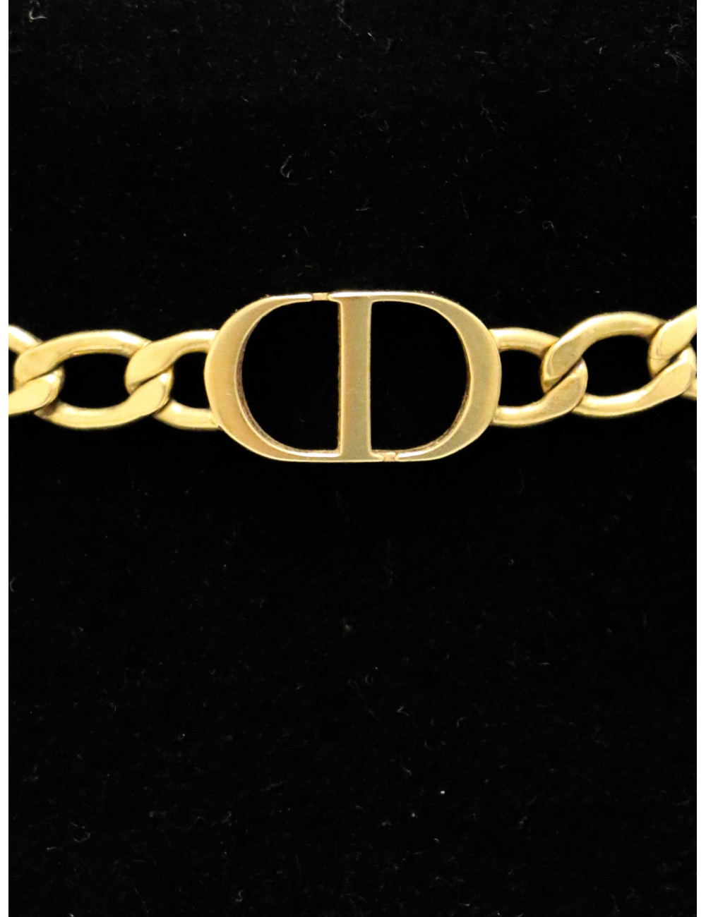 Collier court DIOR 30 Montaigne