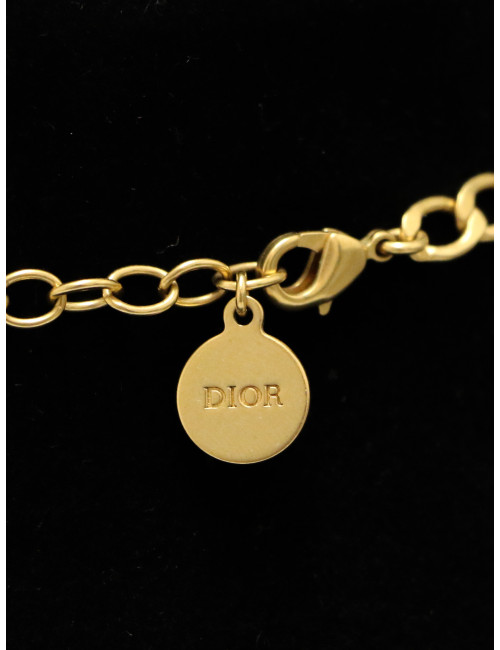 Collier court DIOR 30 Montaigne