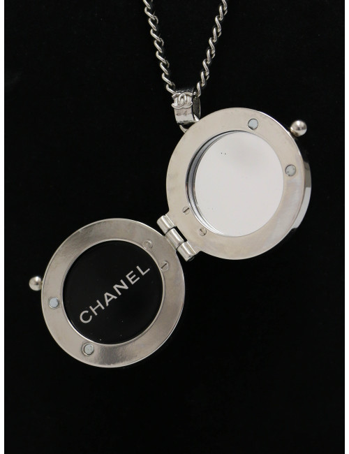 Long collier CHANEL Collection 2021