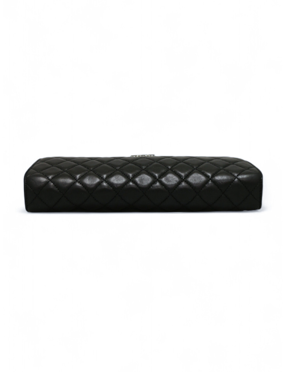 Sac pochette CHANEL uir d'agneau noir