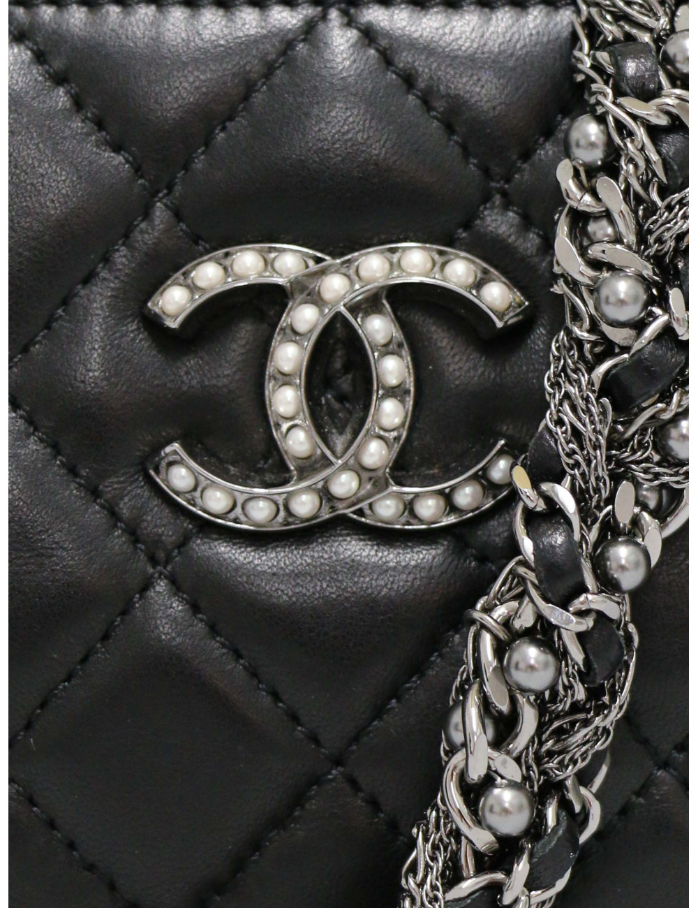 Sac pochette CHANEL cuir d'agneau noir