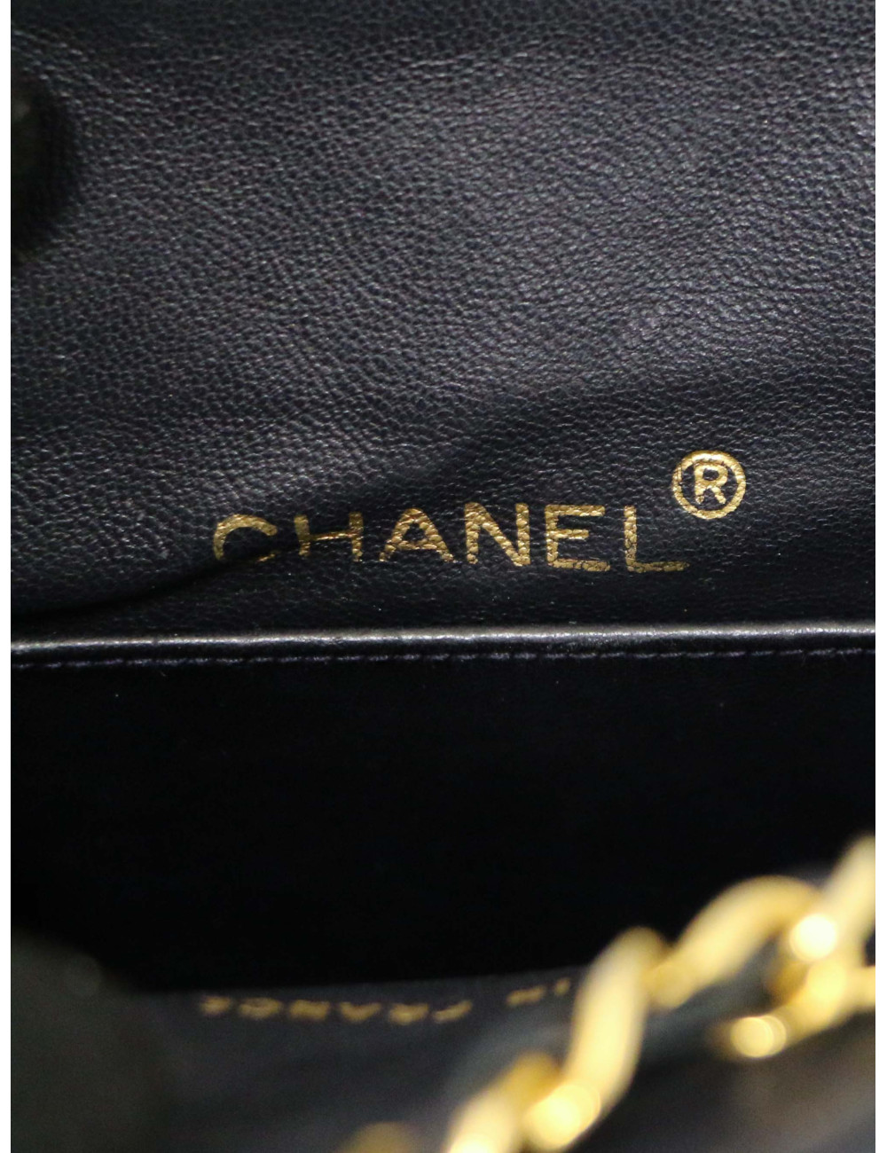 Sac vintage Chanel bleu marine : sac d'occasion certifié authentique