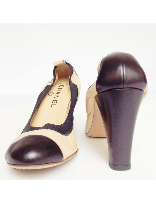 Escarpins CHANEL bicolore T 38.5