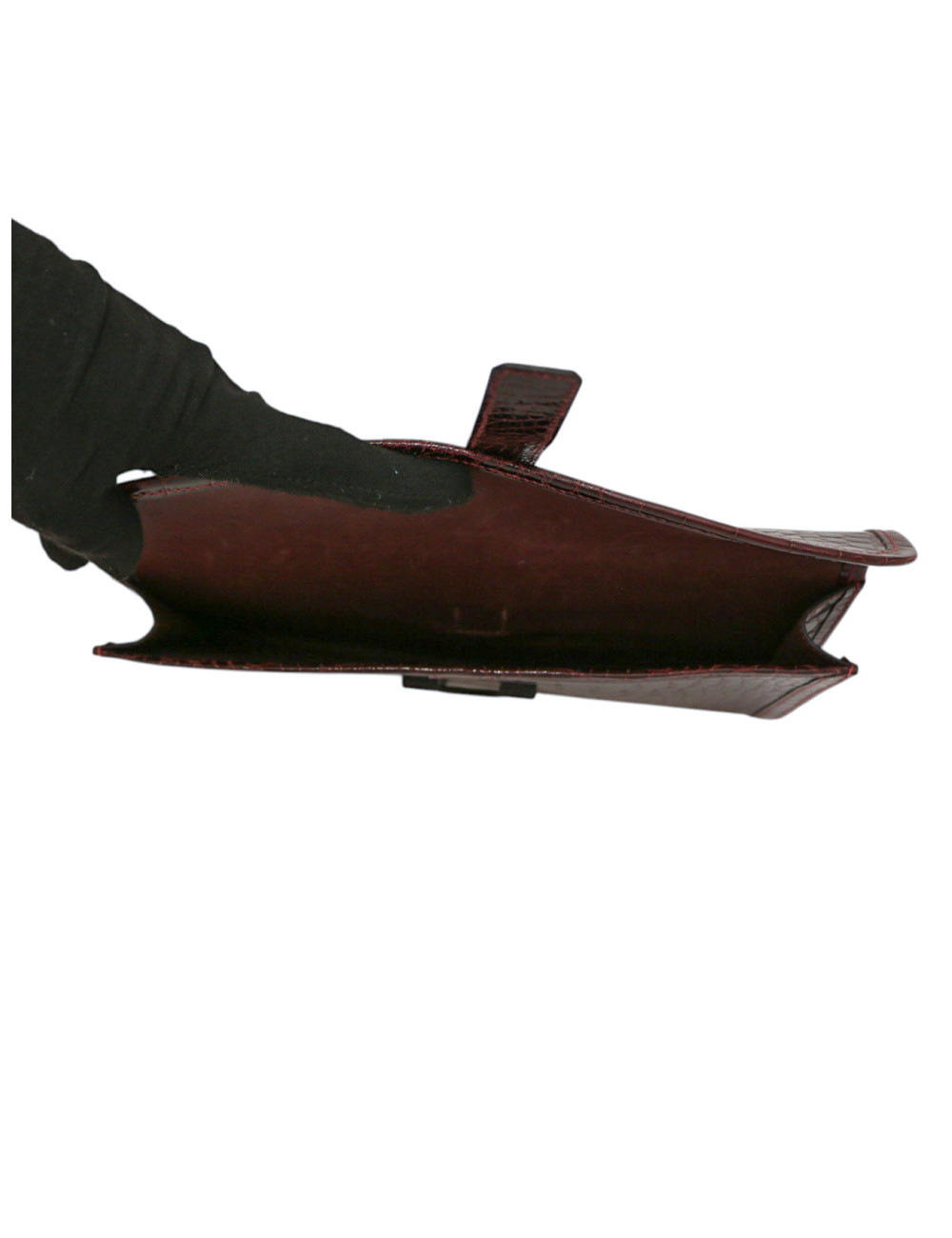 Pochette Hermès Jige en alligator bordeaux : une pièce intemporelle