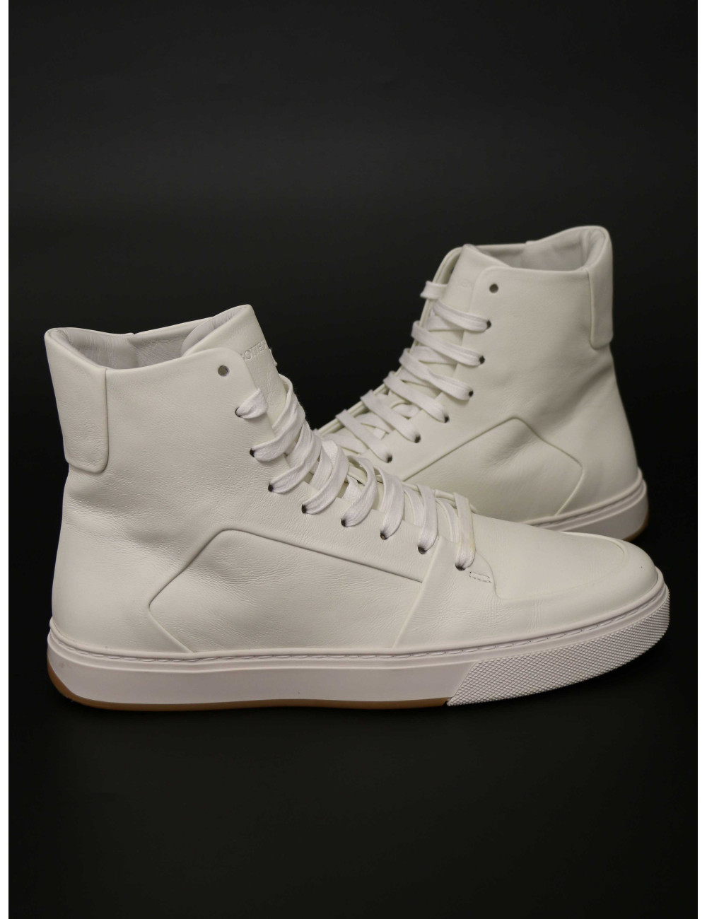 Sneakers Bottega Veneta cuir écru : occasion certifiée authentique