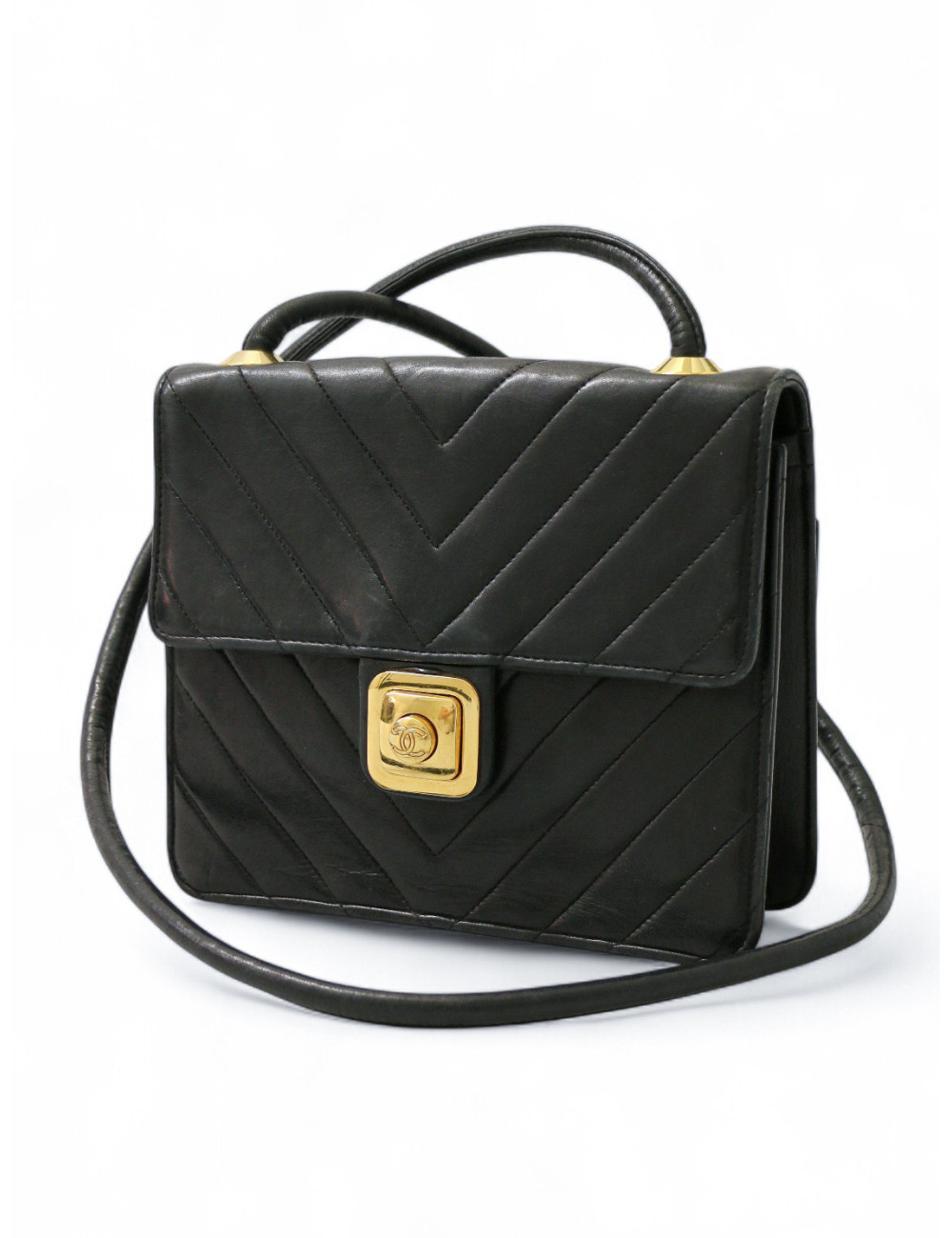 Mini sac CHANEL cuir d'agneau chevron