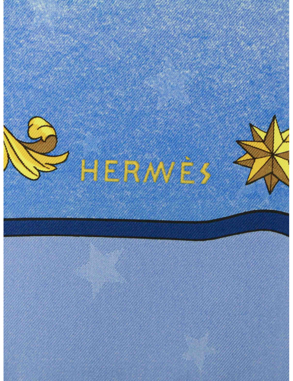 Carré Hermès Cosmos soie bleue : occasion certifiée authentique