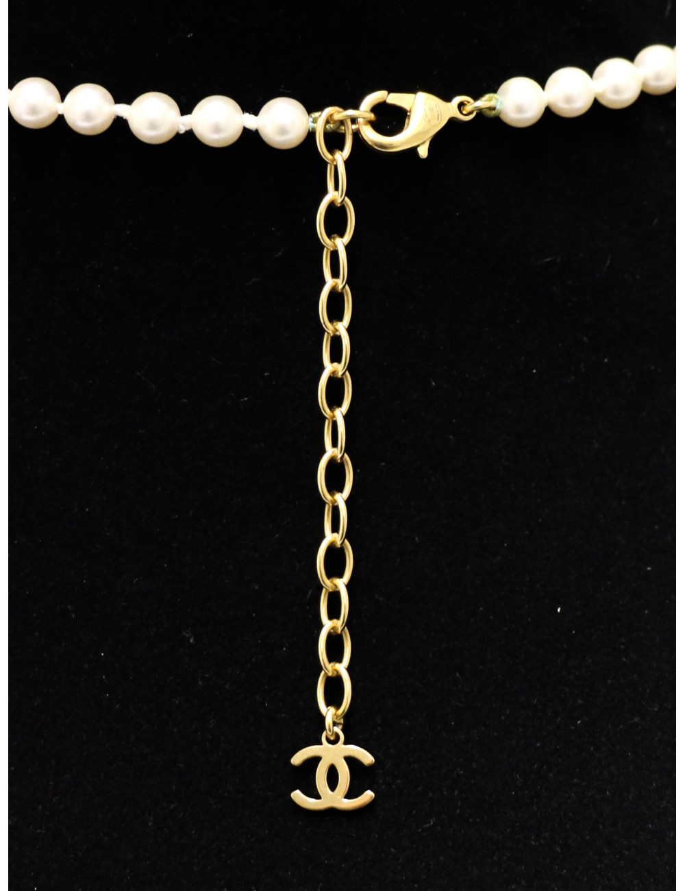 Sautoir double rangs CHANEL perles