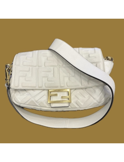 Fendi Baguette cuir beige