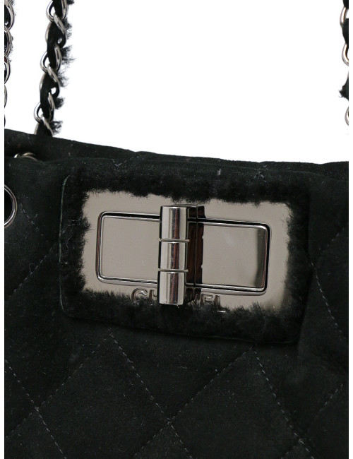 Sac CHANEL peau retournée noir