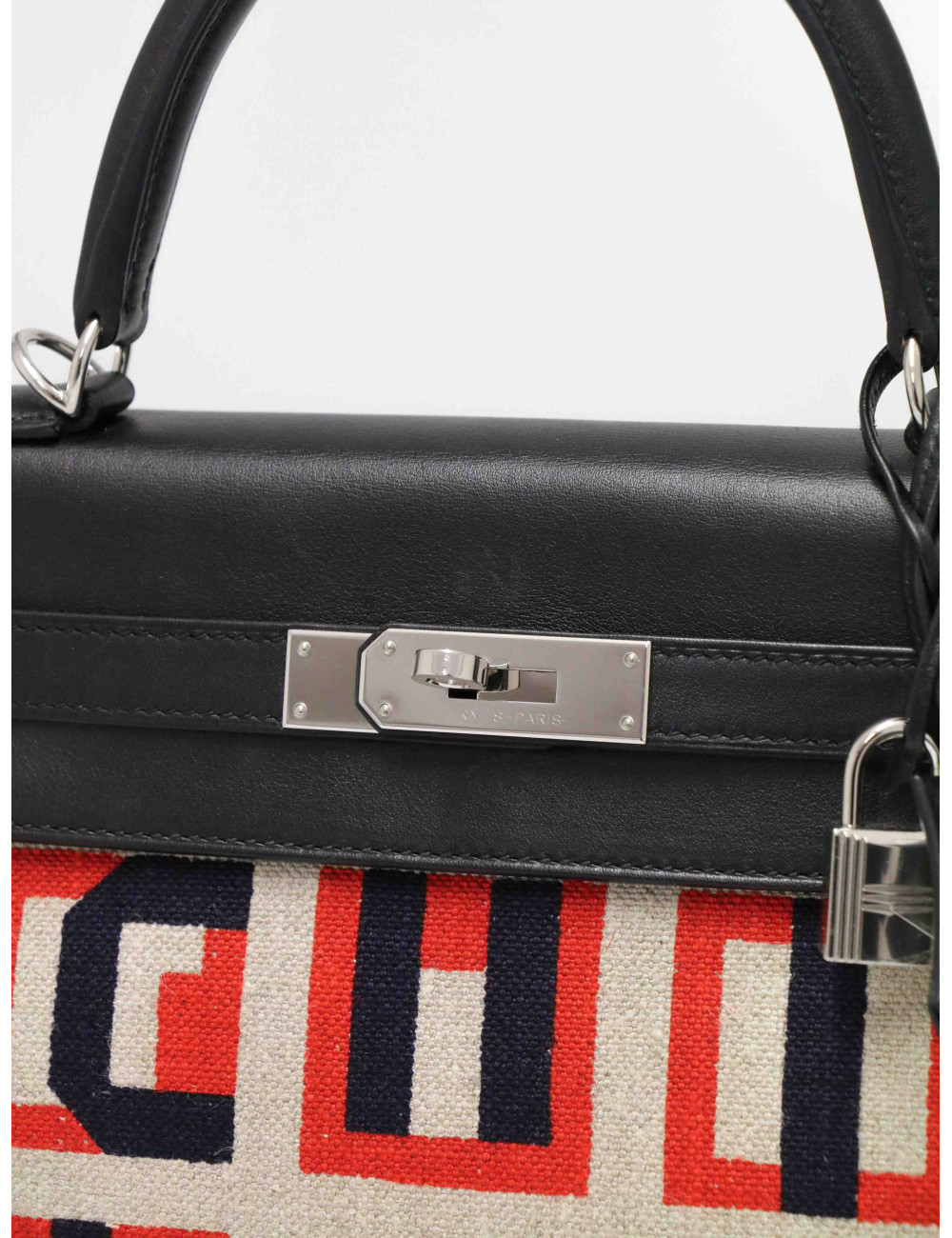 Kelly 28 toile de camp Hermès lettre au carré